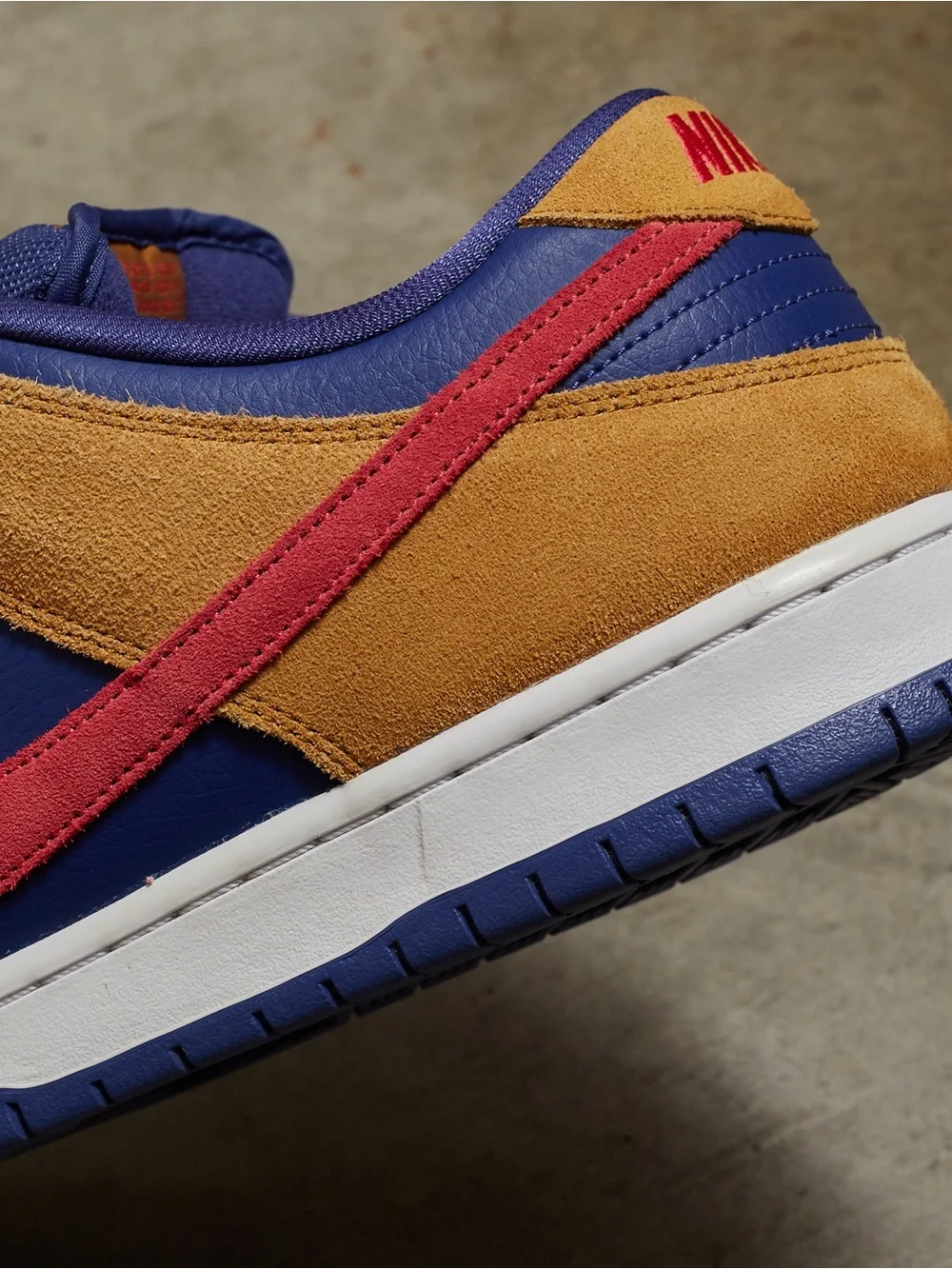 Nike SB Dunk Low Pro ‘Reverse Papa Bear’